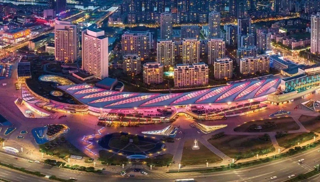 华发股份最新动态揭秘，科技前沿的高科技产品介绍