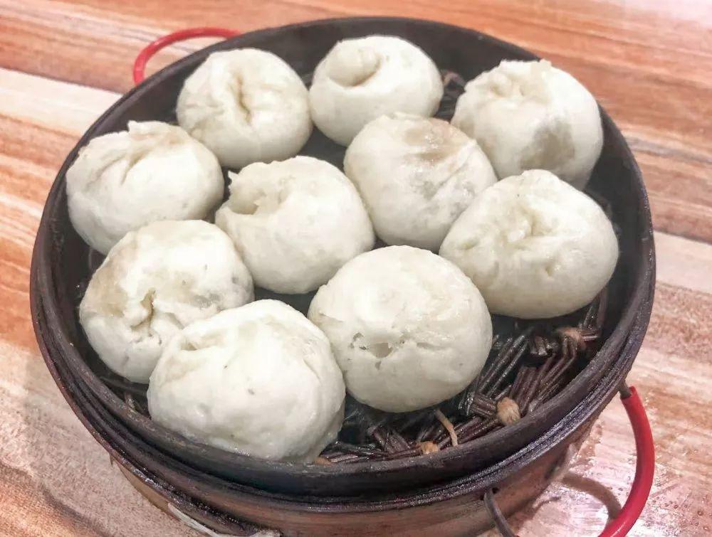 奔腾最新动态揭秘，小巷隐藏宝藏与特色小店的独特魅力