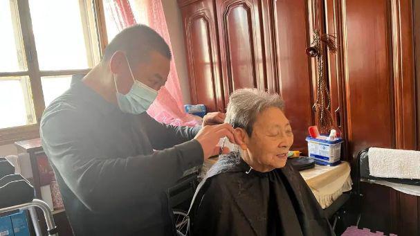 杭州最新动态，城市温情与友情的温馨小插曲