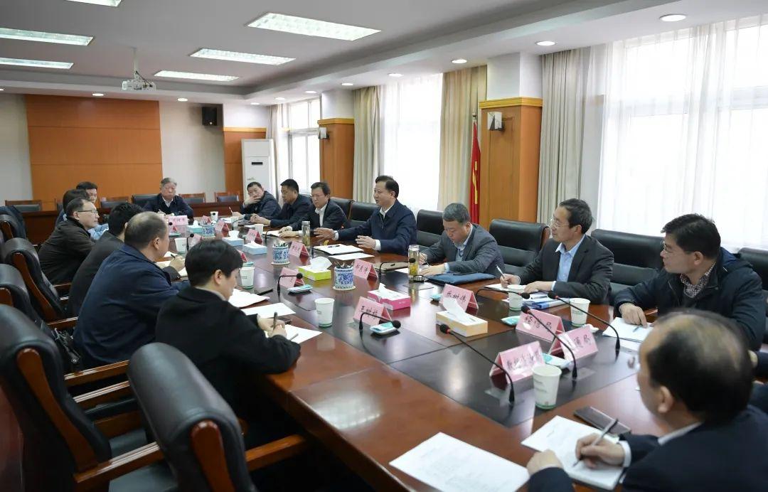 安徽高校智慧之旅启航，自信成就未来新篇章