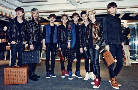 EXO最新9人写真图片，展现变化、学习与自信的力量